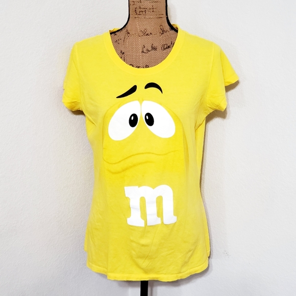 M & M Yellow face short sleeve graphic tee size 2XL - Picture 1 of 6